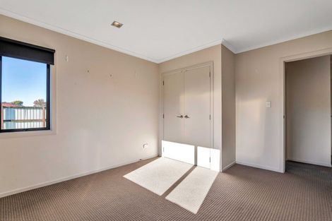 Photo of property in 40 Montague Grove, Stratford, 4332