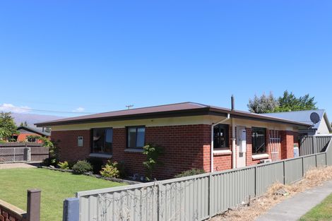 Photo of property in 8 Clutha Street, Alexandra, 9320