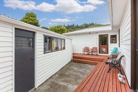 Photo of property in 46 Peel Place, Wainuiomata, Lower Hutt, 5014