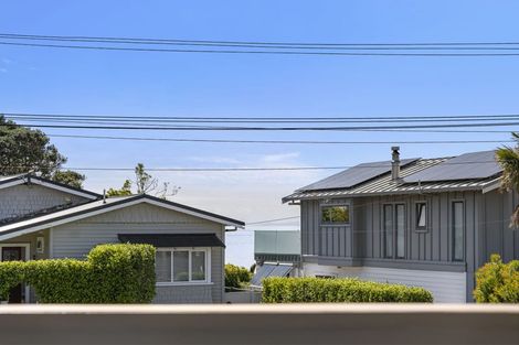 Photo of property in 6/103 Vauxhall Road, Narrow Neck, Auckland, 0624