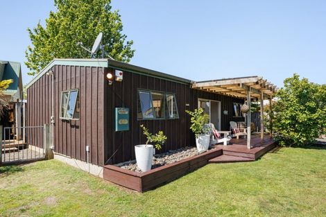 Photo of property in 1 Poplar Street, Whitianga, 3510