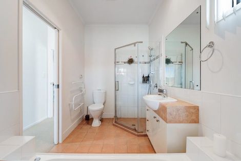 Photo of property in 10 Trimaran Drive, Gulf Harbour, Whangaparaoa, 0930