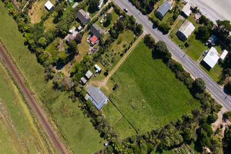 Photo of property in 11a Main Road, Ngakawau, 7824