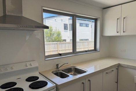 Photo of property in 35 Tabitha Crescent, Henderson, Auckland, 0612