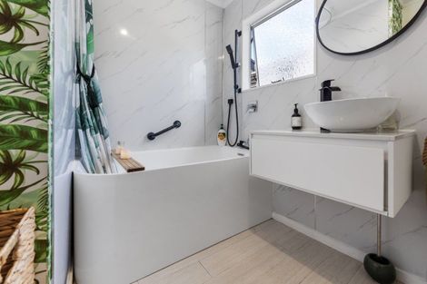 Photo of property in 54 Jonathon Street, Brookfield, Tauranga, 3110