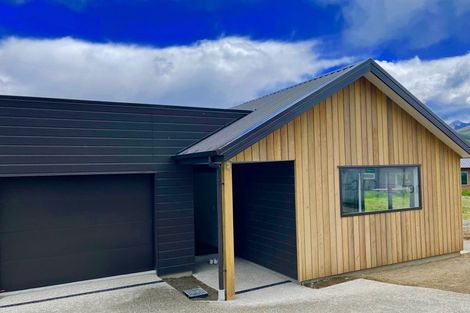 Photo of property in 9 Bannister Street, Jacks Point, Queenstown, 9371