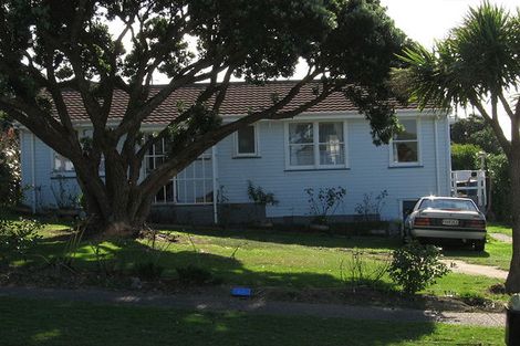 Photo of property in 12 Tuki Street, Titahi Bay, Porirua, 5022
