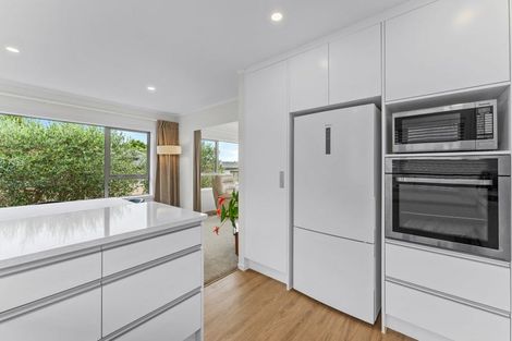 Photo of property in 2/11 Belmont Terrace, Milford, Auckland, 0620