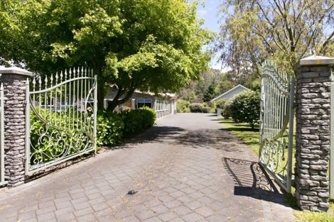 Photo of property in 35 Te Moenga Park, Acacia Bay, Taupo, 3330