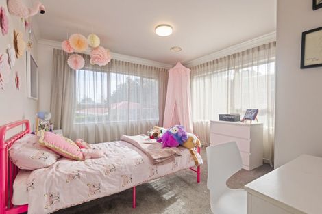 Photo of property in 33 Newcastle Street, Hokowhitu, Palmerston North, 4410