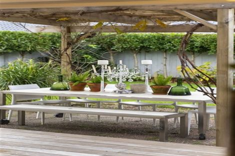 Photo of property in 1/9 Stanley Avenue, Milford, Auckland, 0620