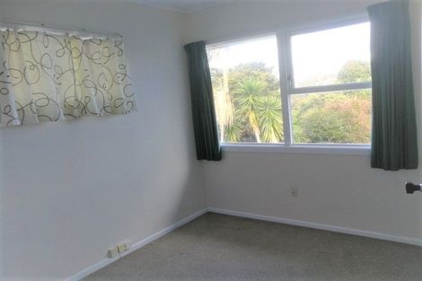 Photo of property in 18 Ramillies Place, Glenfield, Auckland, 0629