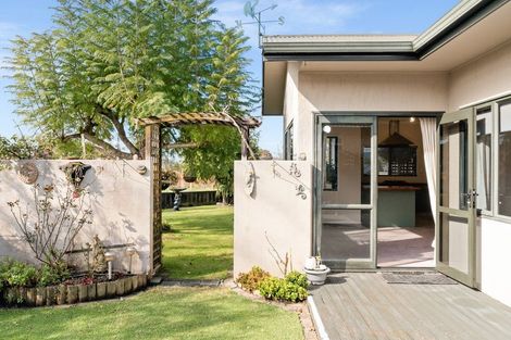 Photo of property in 1 Stableford Drive, Pyes Pa, Tauranga, 3112