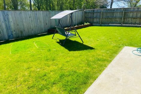 Photo of property in 10 Ivy Lane, Kelvin Grove, Palmerston North, 4414