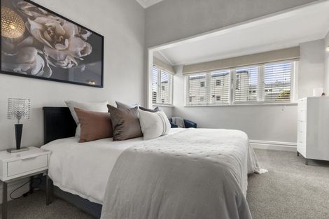 Photo of property in 100 Calliope Road, Stanley Point, Auckland, 0624