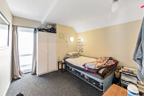 Photo of property in 50c Maunganui Road, Mount Maunganui, 3116