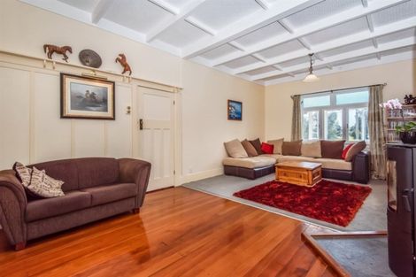 Photo of property in 5 Karaka Street, Helensville, 0800