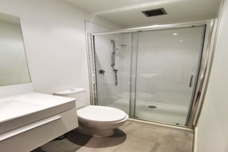 Photo of property in 106/102 Pakuranga Road, Pakuranga, Auckland, 2010