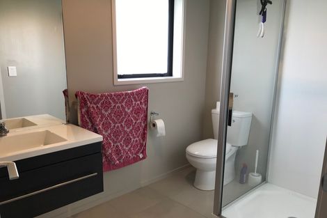 Photo of property in 17 Canmore Street, Pokeno, 2402