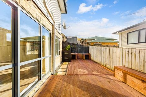 Photo of property in 28 Mili Way, Ranui, Auckland, 0612
