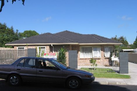 Photo of property in 2a Lansdown Avenue, Papatoetoe, Auckland, 2025