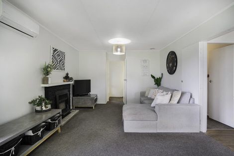 Photo of property in 32 Solway Street, Solway, Masterton, 5810