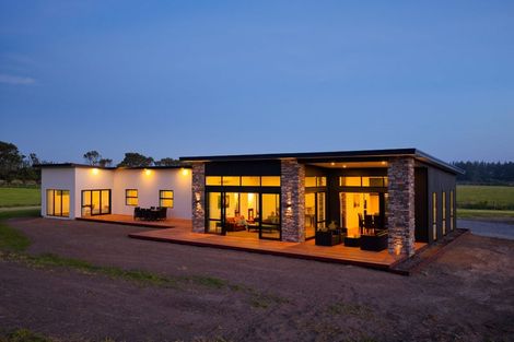 Photo of property in 23 Te Ao Wharepapa Lane, Peketa, 7373