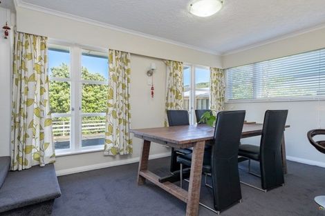 Photo of property in 19 Thomas Street, Stokes Valley, Lower Hutt, 5019
