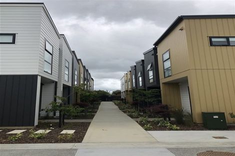 Photo of property in 4/47a Huntington Drive, Huntington Park, Auckland, 2013