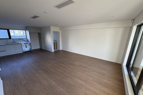 Photo of property in 5/20 William Souter Street, Forrest Hill, Auckland, 0620