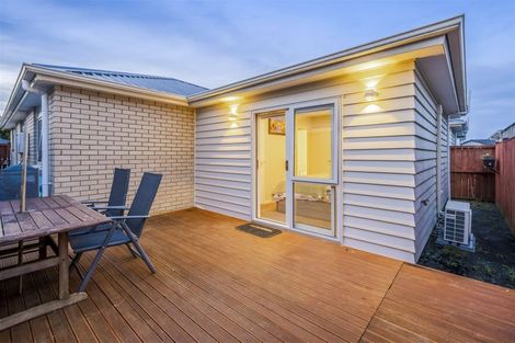 Photo of property in 12 Hard Beech Street, Takanini, 2110