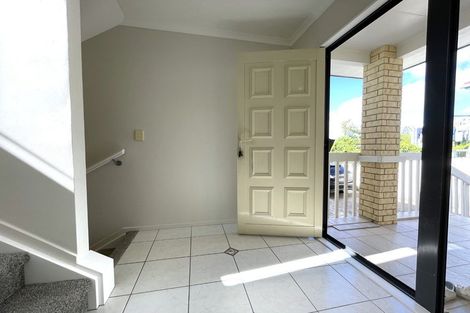 Photo of property in 68a Priestley Drive, Bucklands Beach, Auckland, 2014