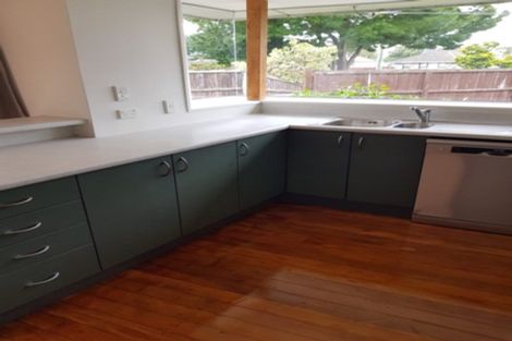 Photo of property in 17 Haslett Place, Upper Riccarton, Christchurch, 8041