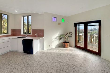 Photo of property in 288 Centaurus Road, Hillsborough, Christchurch, 8022