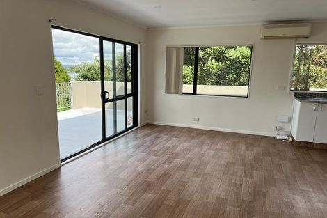 Photo of property in 32 Marae Road, Greenhithe, Auckland, 0632