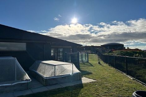 Photo of property in 11 Queen Charlotte Drive, Aotea, Porirua, 5024