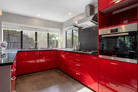 Photo of property in 37 Rochester Crescent, Somerville, Auckland, 2014