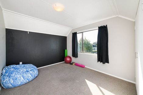 Photo of property in 24 Cedar Crescent, Feilding, 4702