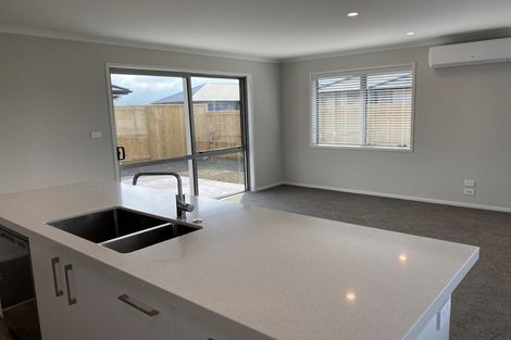 Photo of property in 25 Kanapa Close, Papamoa, 3118