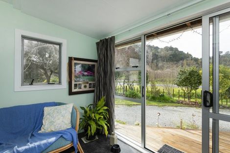 Photo of property in 13 Domain Road, Ormond, Gisborne, 4071