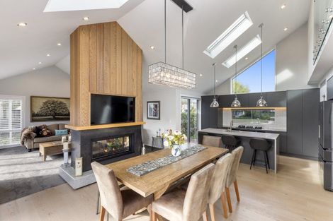Photo of property in 18 Millpond Place, Parklands, Christchurch, 8083