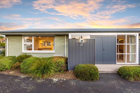 Photo of property in 9 Karaka Place, Somerfield, Christchurch, 8024
