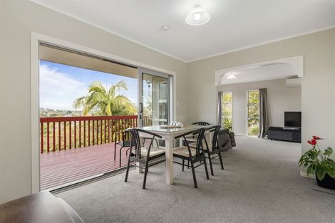 Photo of property in 1/301 Sunset Road, Sunnynook, Auckland, 0632