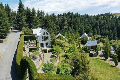 Photo of property in 20 Murray Place, Lake Tekapo, 7999