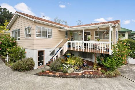 Photo of property in 530 Beach Road, Murrays Bay, Auckland, 0630