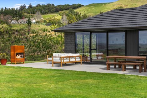 Photo of property in 25 Morepork Way, Papamoa, 3183