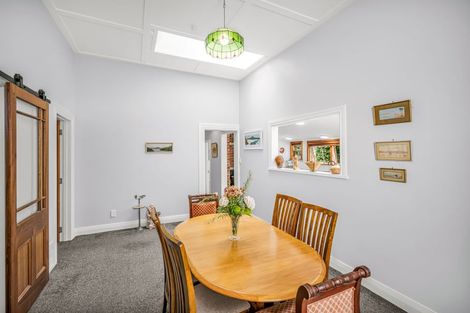 Photo of property in 125 Shakespeare Road, Bluff Hill, Napier, 4110