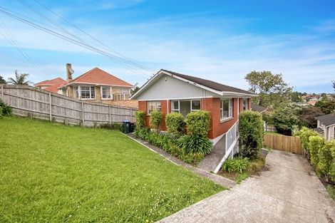 Photo of property in 1/59 Rogan Street, Mount Roskill, Auckland, 1041