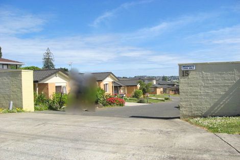 Photo of property in 15a Hastie Avenue, Mangere Bridge, Auckland, 2022