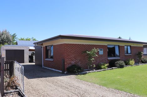 Photo of property in 8 Clutha Street, Alexandra, 9320